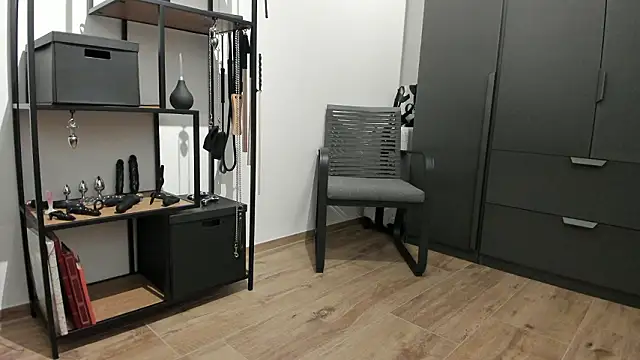 Snapshot of molicaremolicare chatting on 03-22-26, 05:49 molicaremolicare online show from 03-22-26, 05:49