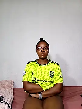 Kylie6lack online show from 02-14-25, 01:56