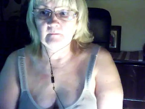 Violet5364 online show from 11-17-25, 08:58