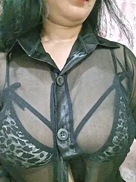 Snapshot of Jassi_Does chatting on 03-05-26, 09:00 Jassi Does online show from 03-05-26, 09:00