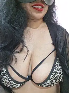 Jassi Does online show from 05-27-26, 01:57