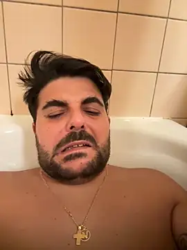 Snapshot of Sex-10-10 chatting on 10-24-25, 06:15 Sex-10-10 online show from 10-24-25, 06:15