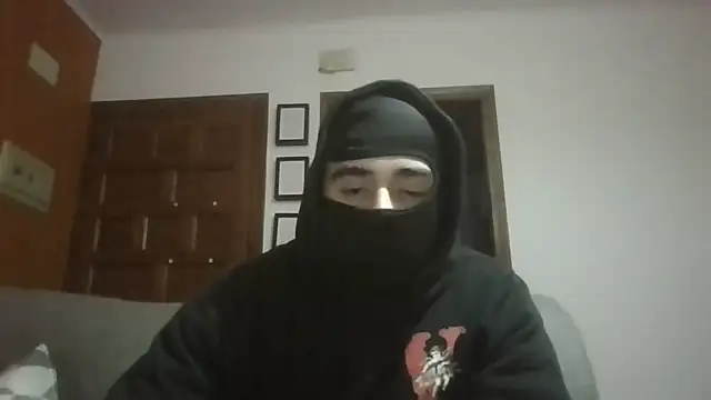 Snapshot of ESCOMOFUC chatting on 02-17-25, 01:25 ESCOMOFUC online show from 02-17-25, 01:25