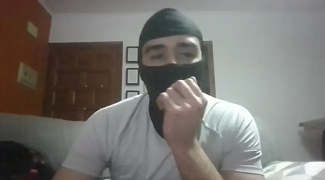 Snapshot of ESCOMOFUC chatting on 02-22-25, 01:00 ESCOMOFUC online show from 02-22-25, 01:00