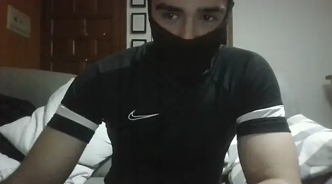 Snapshot of ESCOMOFUC chatting on 02-22-25, 09:26 ESCOMOFUC online show from 02-22-25, 09:26