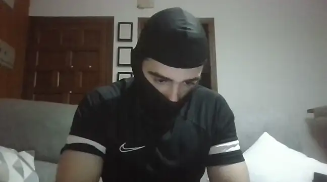 Snapshot of ESCOMOFUC chatting on 02-25-25, 08:09 ESCOMOFUC online show from 02-25-25, 08:09