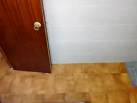 Snapshot of ESCOMOFUC chatting on 03-04-25, 08:49 ESCOMOFUC online show from 03-04-25, 08:49