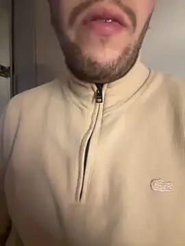 Snapshot of yaxxx03 chatting on 02-13-25, 07:52 yaxxx03 online show from 02-13-25, 07:52