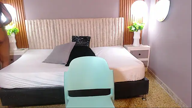 TianaSky online show from 09-30-25, 08:47