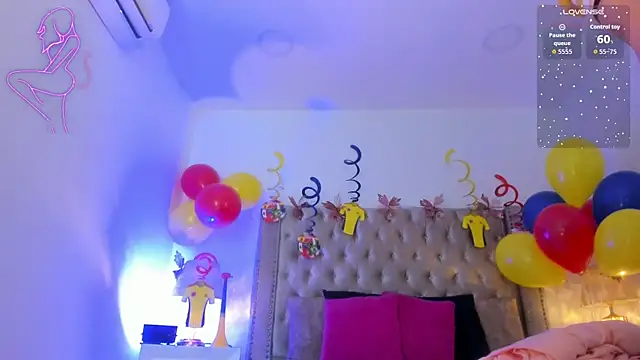 CandieGilson   online show from 06-18-26, 12:20