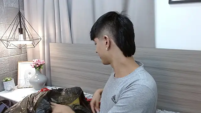 Estiv18  online show from 02-17-25, 12:21