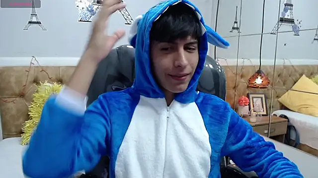 Estiv18  online show from 03-12-25, 01:58