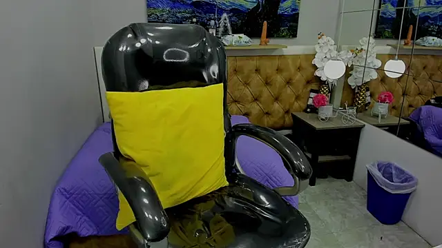 Estiv18  online show from 09-16-25, 03:40