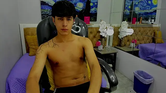 Estiv18  online show from 09-20-25, 01:17