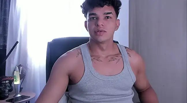 Snapshot of samm_sv chatting on 02-12-25, 06:09 samm sv online show from 02-12-25, 06:09