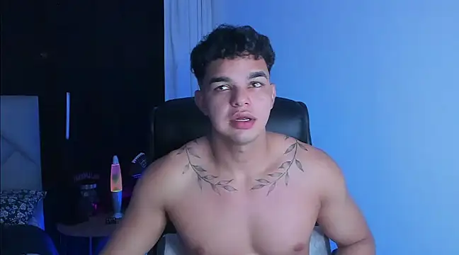 Snapshot of samm_sv chatting on 03-19-25, 04:14 samm sv online show from 03-19-25, 04:14