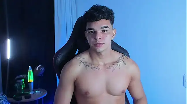 Snapshot of samm_sv chatting on 03-22-25, 07:15 samm sv online show from 03-22-25, 07:15