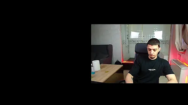 OscarGriffin online show from 02-21-25, 05:24