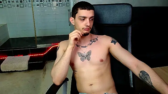 OscarGriffin online show from 02-25-25, 03:38