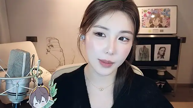 Ginny-bb online show from 02-17-25, 05:21
