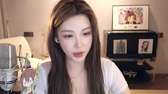 Ginny-bb online show from 03-13-25, 05:18