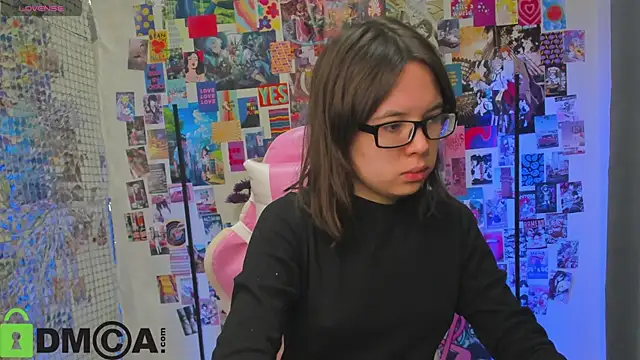 Chio Mio online show from 10-14-25, 01:50