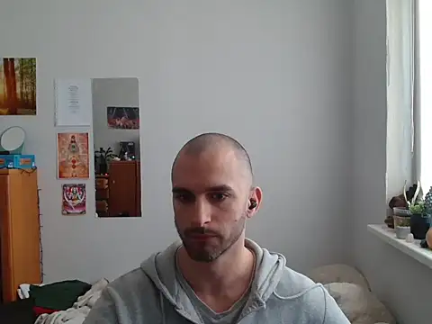 OskarBreno online show from 04-27-26, 07:50