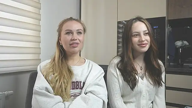 girlstirp online show from 02-23-25, 07:55
