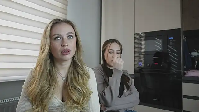 girlstirp online show from 02-25-25, 07:31