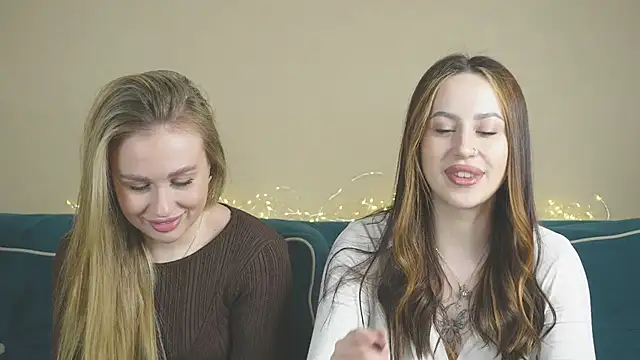 girlstirp online show from 03-01-25, 06:13