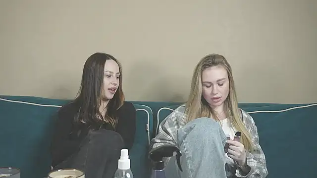 girlstirp online show from 03-07-25, 06:57