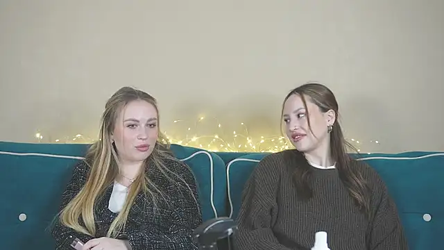 girlstirp online show from 03-08-25, 06:32