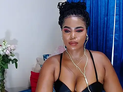 Snapshot of Sadehx chatting on 03-08-25, 03:24 Sadehx online show from 03-08-25, 03:24