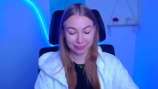 Snapshot of Dana_flowers chatting on 12-03-25, 06:10 Dana flowers online show from 12-03-25, 06:10