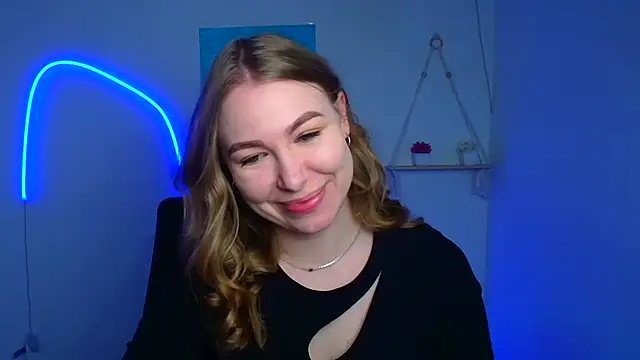 Snapshot of Dana_flowers chatting on 02-14-26, 06:43 Dana flowers online show from 02-14-26, 06:43