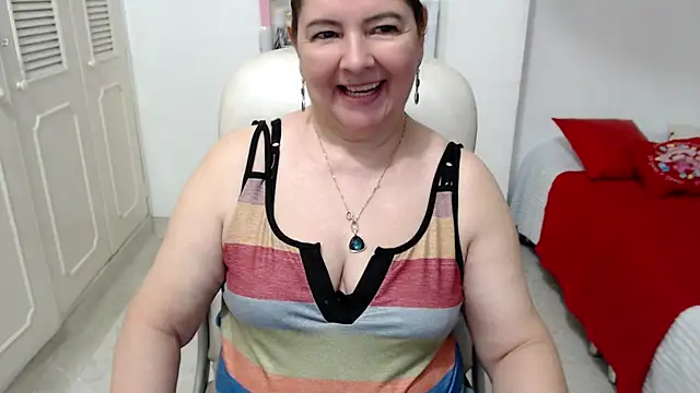 leonela 69 online show from 06-15-26, 02:36