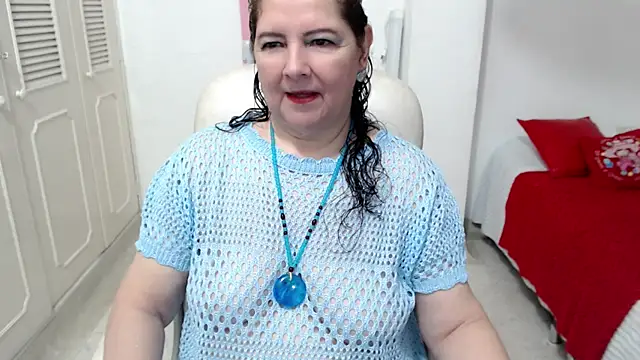 leonela 69 online show from 06-19-26, 11:30