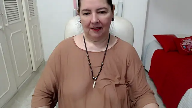leonela 69 online show from 06-26-26, 11:31
