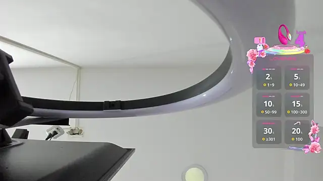EmiliaRose  online show from 05-13-26, 08:49