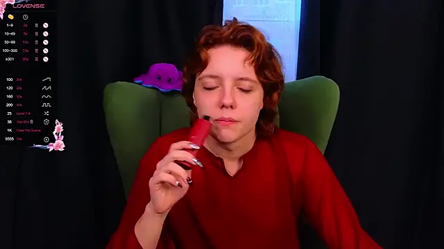 AmyGuerrero online show from 09-11-25, 01:44