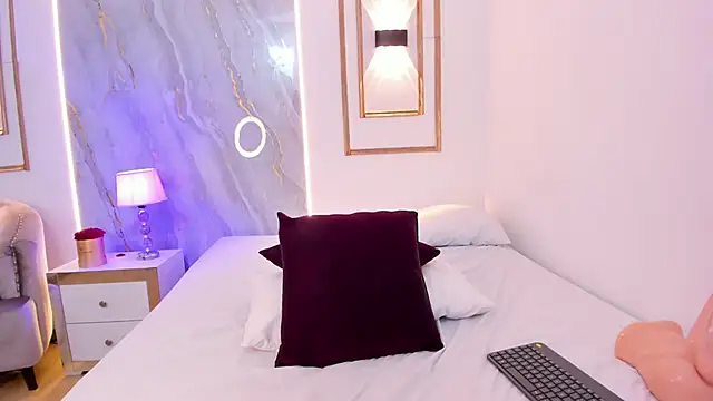 KylieGomeez online show from 03-22-25, 04:56