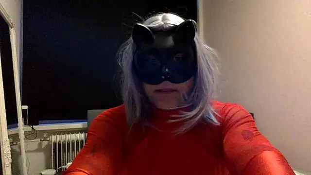 Bleueyez007 online show from 02-27-25, 06:07