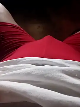 Snapshot of electroguz chatting on 02-24-25, 02:26 electroguz online show from 02-24-25, 02:26