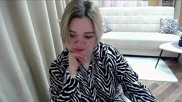 Finna 39 online show from 02-21-25, 02:39