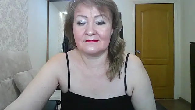 Victoria secrets  online show from 03-02-25, 11:50