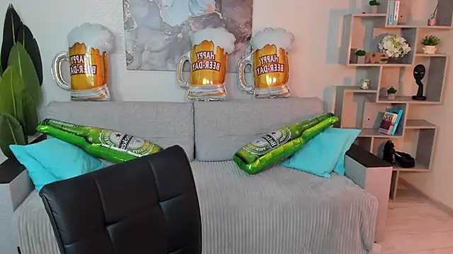 GabriellaMays online show from 10-01-25, 05:13