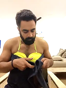 indian curve bum online show from 10-19-25, 03:34