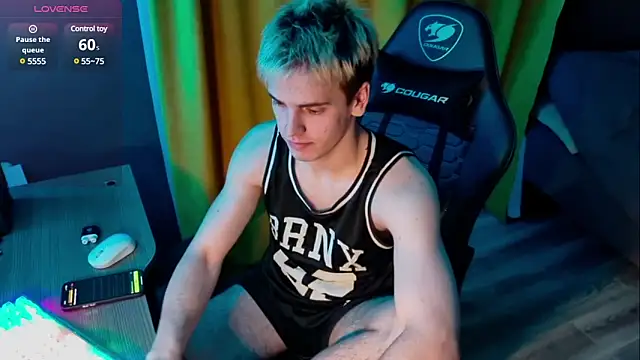 EdwinBlaze online show from 02-12-25, 04:44