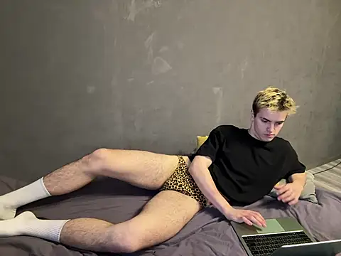 EdwinBlaze online show from 02-14-25, 11:21