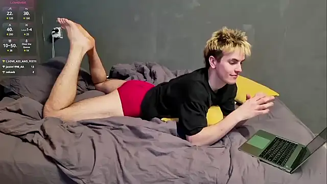 EdwinBlaze online show from 02-15-25, 06:12